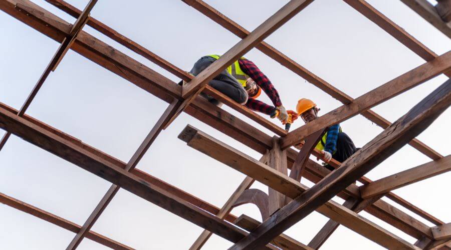Professional residential roofers in Raymond, IA
